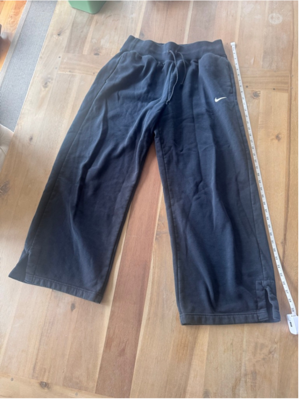 Women's Nike Black Sweatpants L